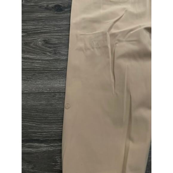Lululemon On the Fly Jogger 25" *Luxtreme Beech Wood size 8 - Picture 6 of 8